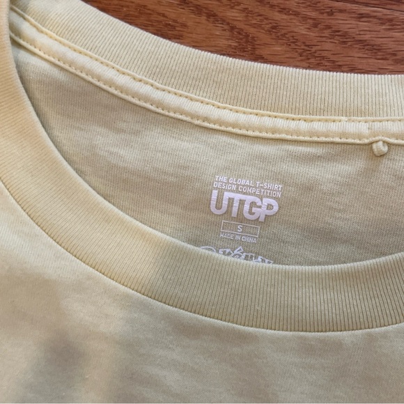 UNIQLO Pokemon UT Pikachu Origami T-shirt Yellow from Japan Rare Small - Picture 6 of 9